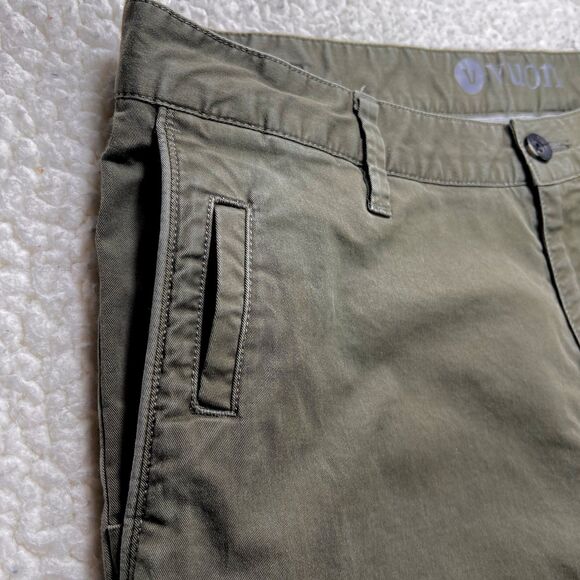 Vuori Cruise Chino Pants Men’s 33x30 Olive Stretch Performance Smart Casual - Picture 3 of 13